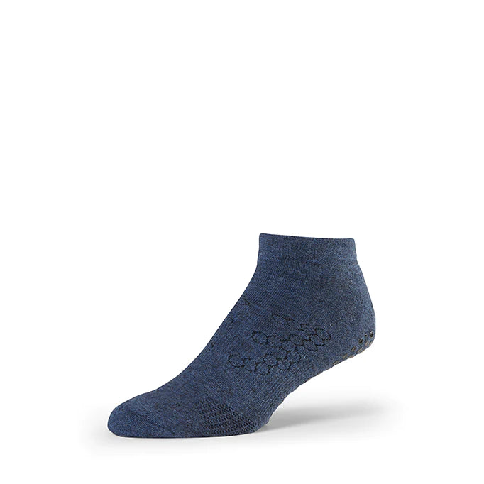 BASE 33 Low Rise Grip Socks